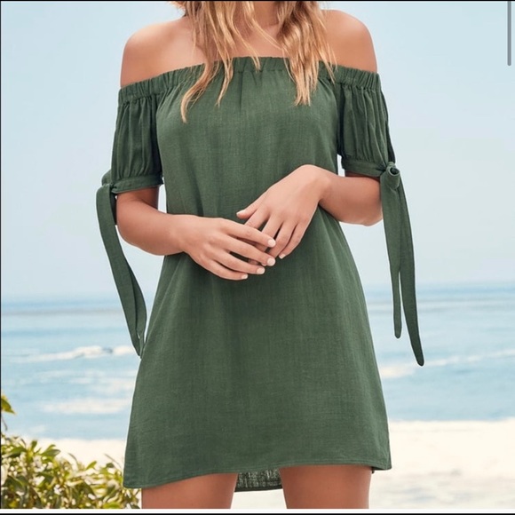 Lulus Dresses & Skirts - Lulus Alfresco green off the shoulder dress small